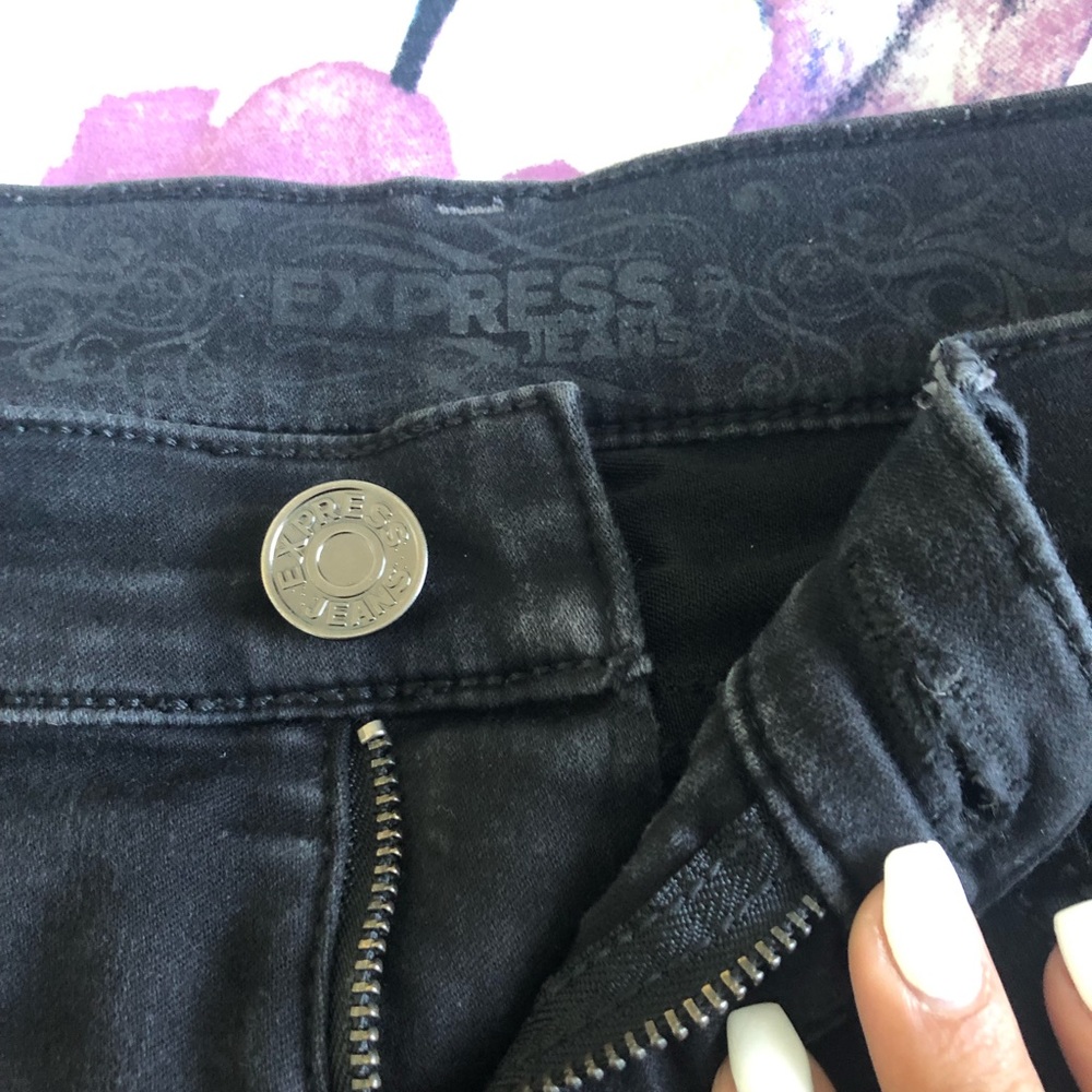 Express Jeans - Picture 4 of 6